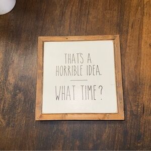 Wood with white wash background picture